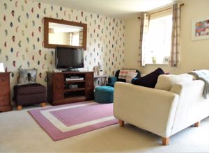 Lounge/Diner- click for photo gallery